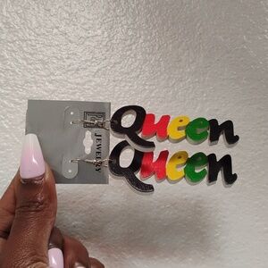 Queen Earrings